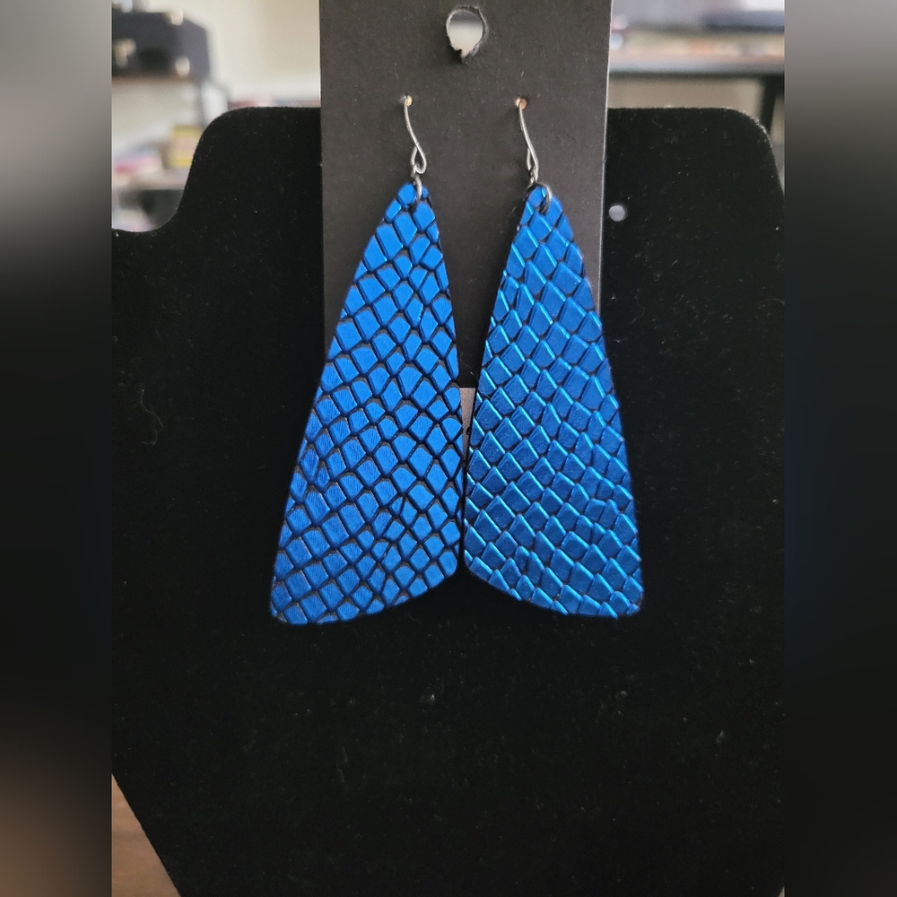 Vibrant Blue Scale Textured Leather Earrings